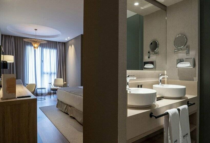 호텔 Barcelo  Oviedo Cervantes