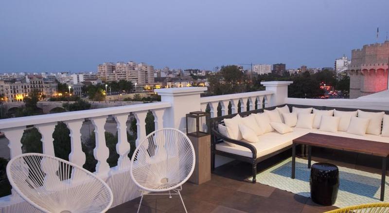 فندق Blanq Carmen