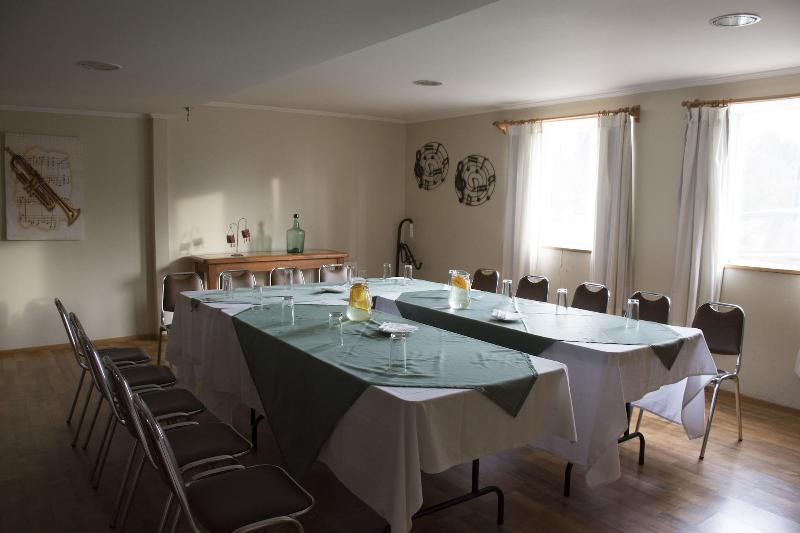 Отель Borde Lago