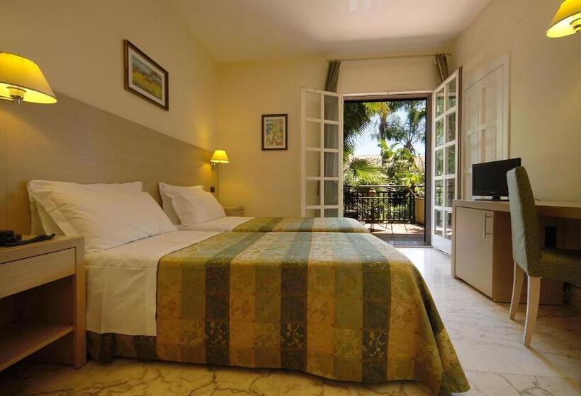 ホテル Borgo Verde