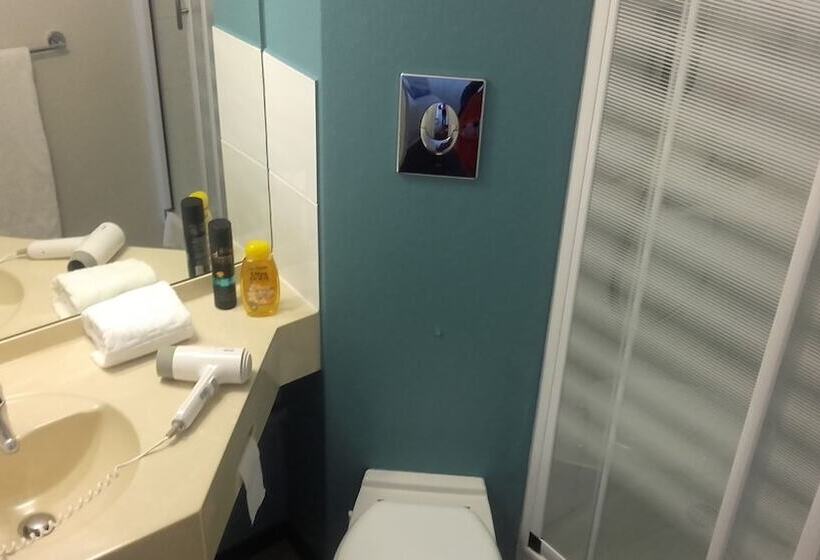 Brit Hotel La Rochelle Périgny