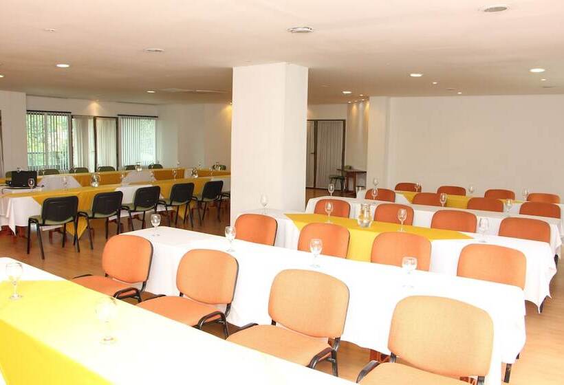 Отель Casa Victoria