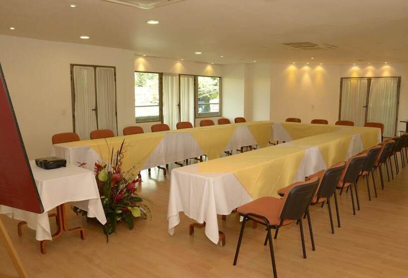 Отель Casa Victoria