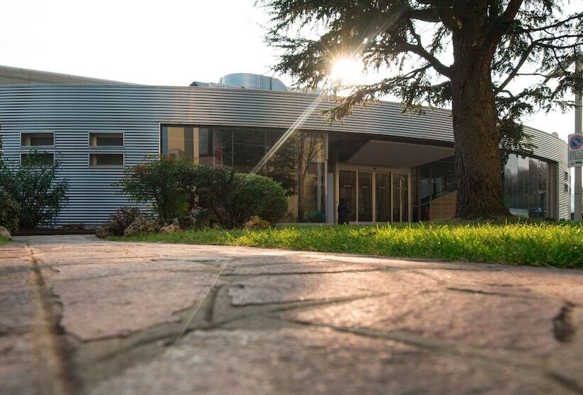 호텔 Castello Artemide Congressi