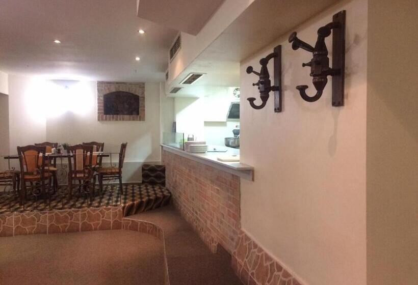 Family Hotel Chiplakoff