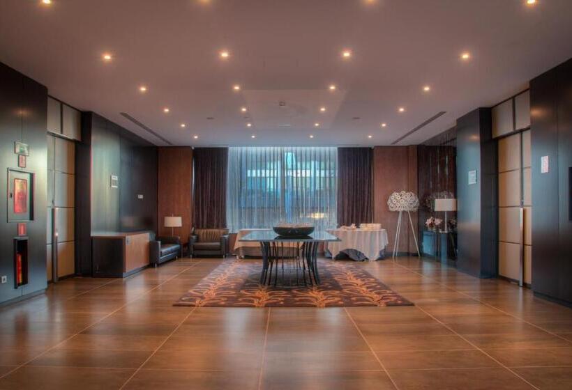 فندق Ciudad De Mostoles