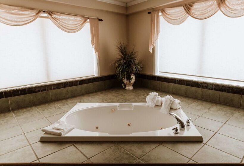 בית מלון כפרי Coast Nisku Inn & Conference Centre