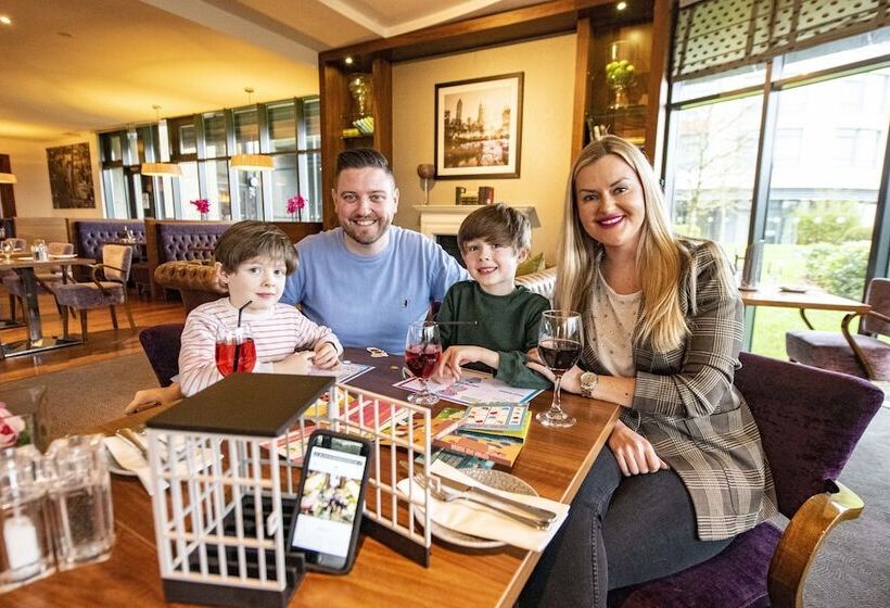 فندق Cork International