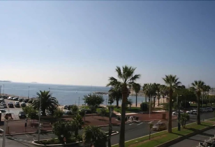 בית מלון כפרי De La Baie