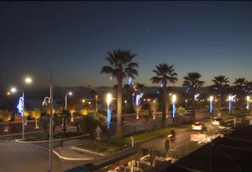 בית מלון כפרי De La Baie