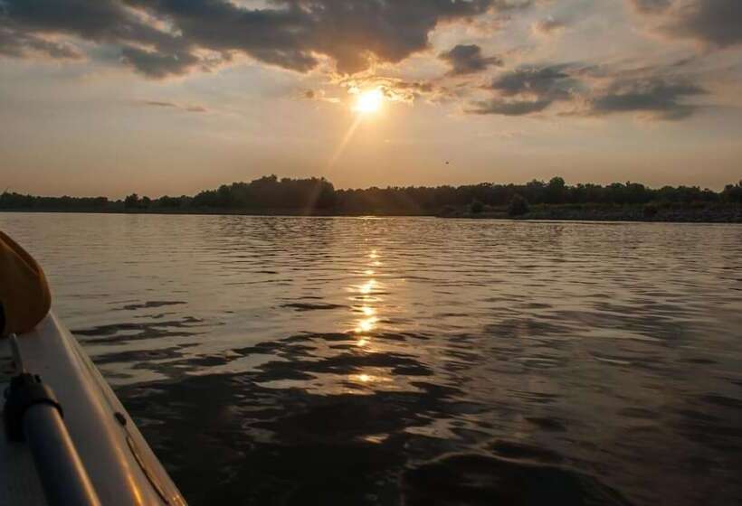 فندق Delta Nature Resort