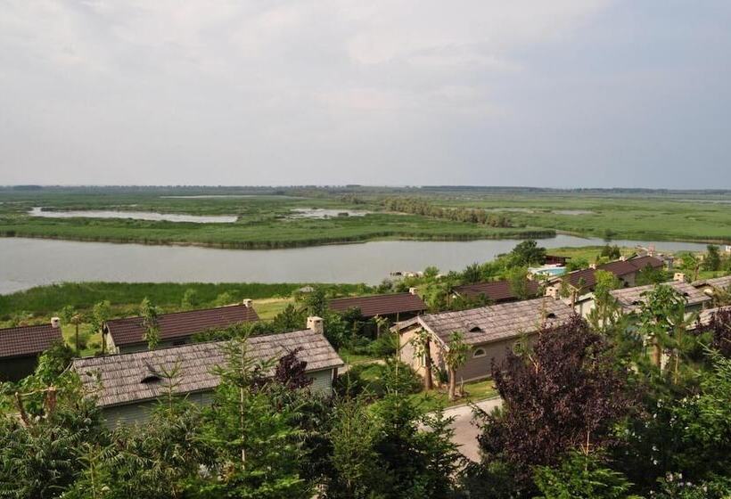 فندق Delta Nature Resort