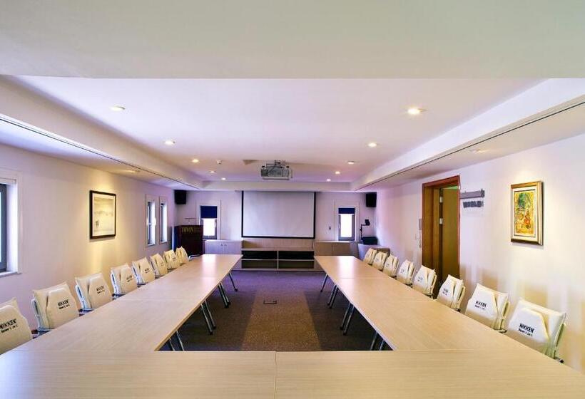 호텔 Divan Bodrum Palmira