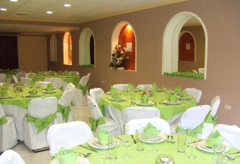 Отель El Español Centro Histórico