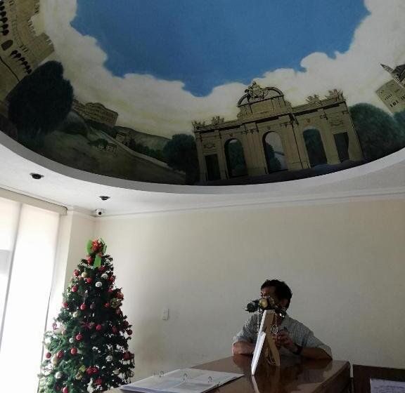 Отель El Español Centro Histórico