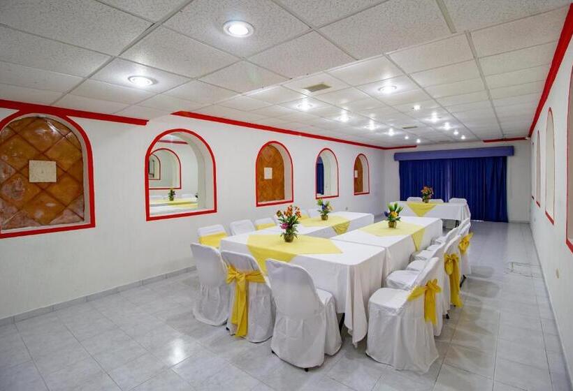 Отель El Español Centro Histórico