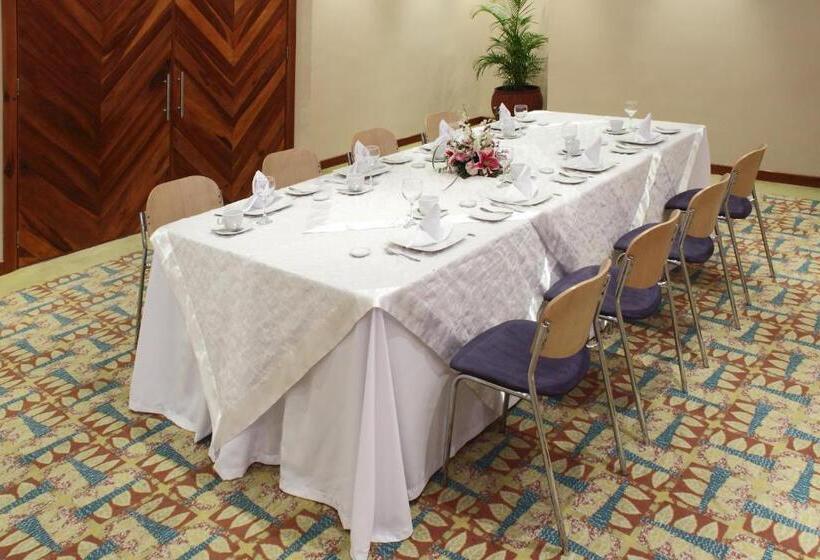 Estelar Santamar Hotel & Centro De Convenciones