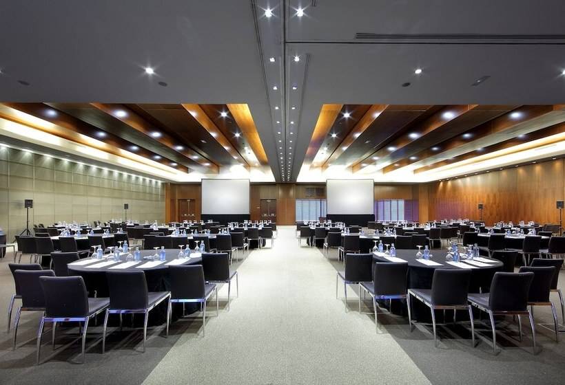 هتل Eurostars Madrid Tower