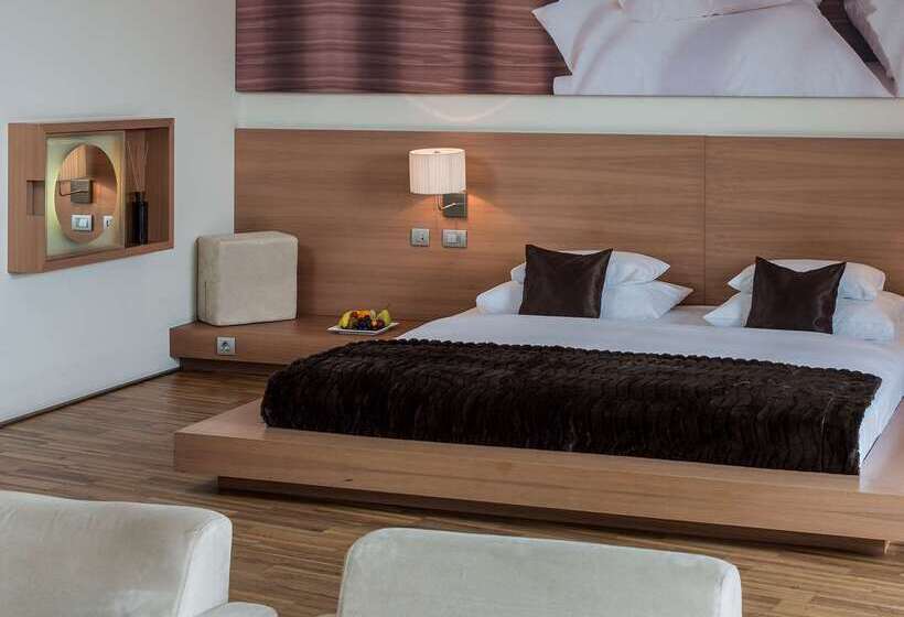 호텔 Falkensteiner Balance Resort Stegersbach   Adults Only