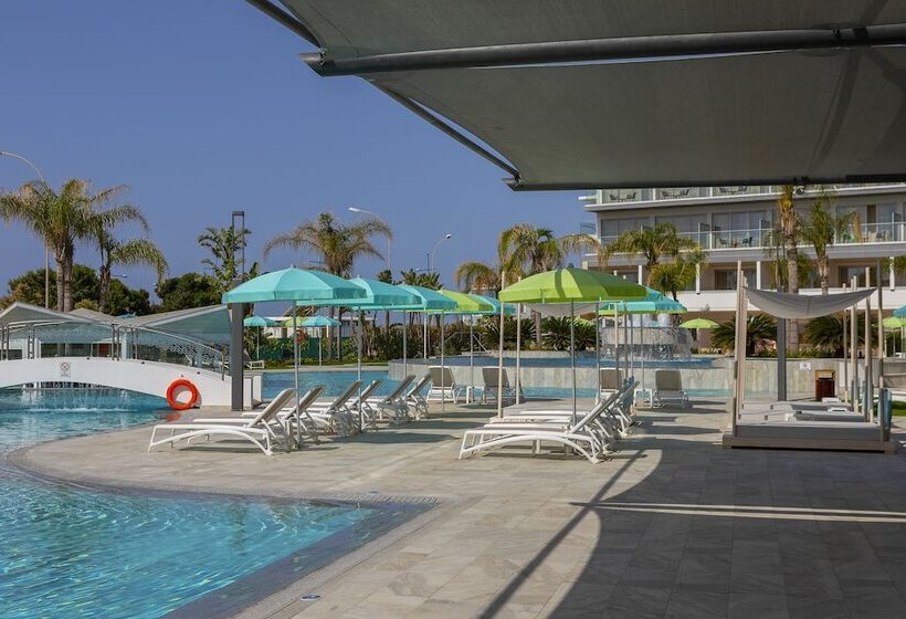 Faros Hotel Ayia Napa