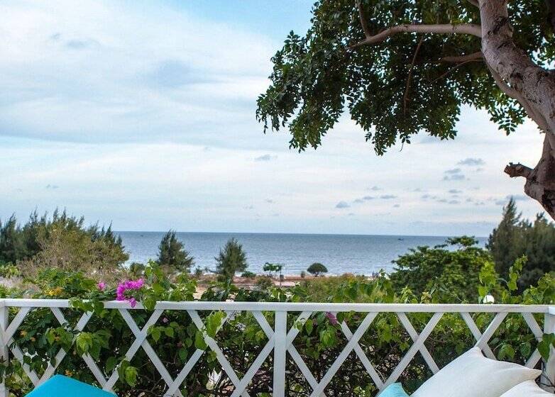 هتل Fleur De Lys Resort & Spa Long Hai