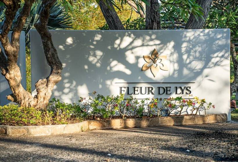 هتل Fleur De Lys Resort & Spa Long Hai