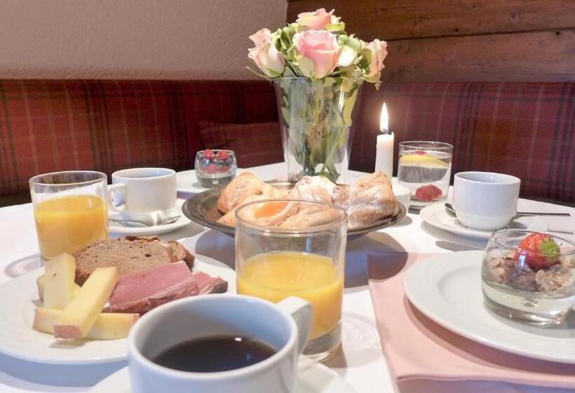 ホテル Garni Römerhof