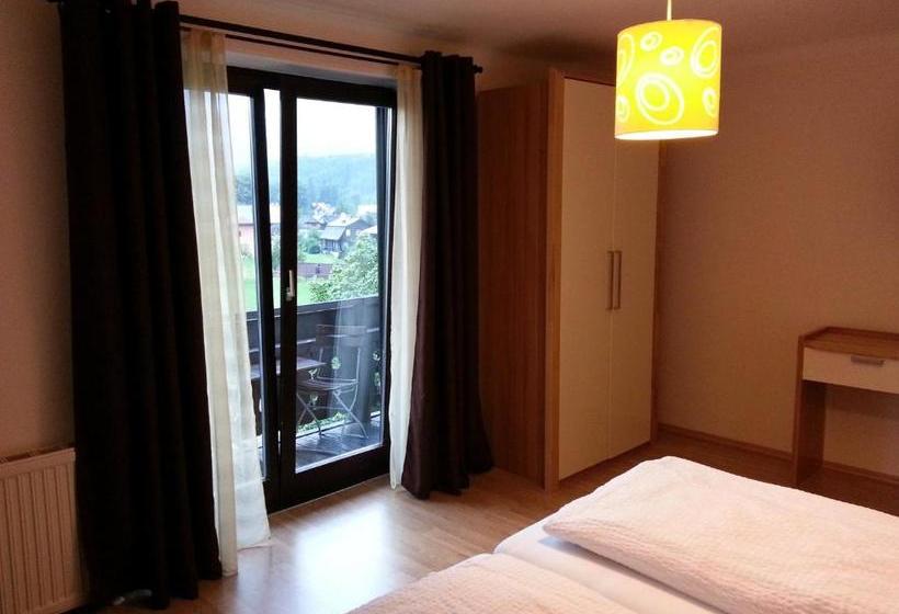 호텔 Pension Bergblick