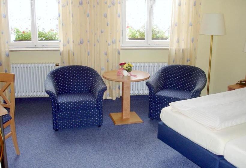 ホテル Gasthof Lamm