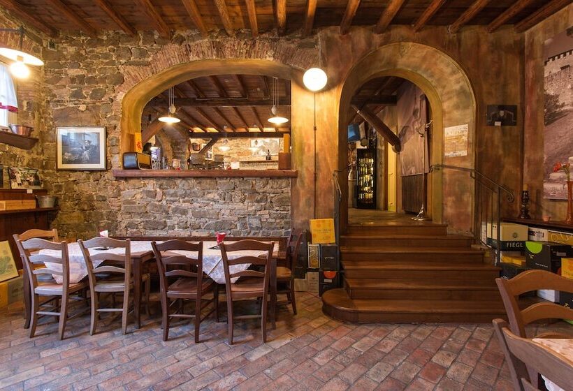 Grand Hotel Entourage   Palazzo Strassoldo