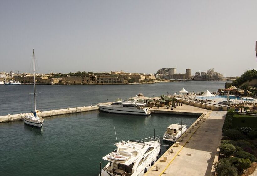 Grand Hotel Excelsior