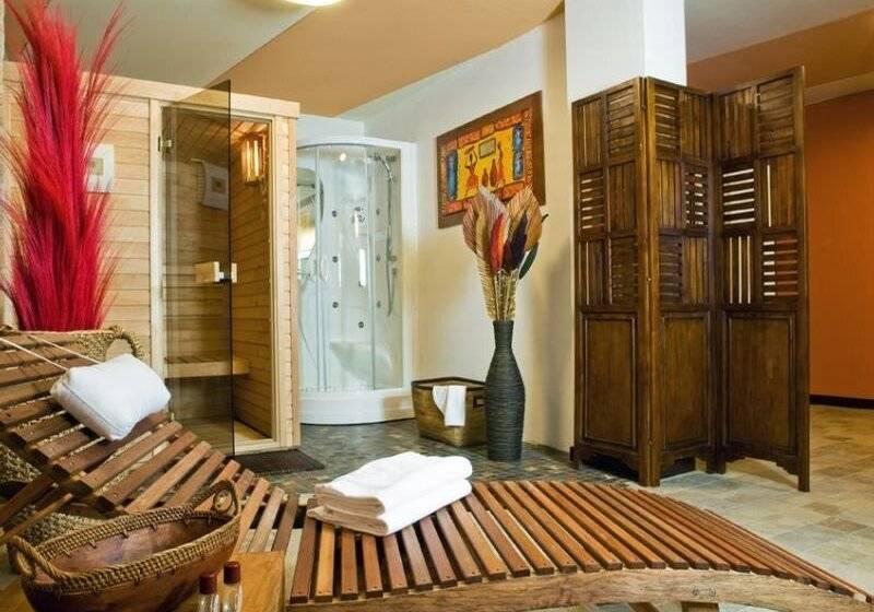 酒店 Holiday La Marca