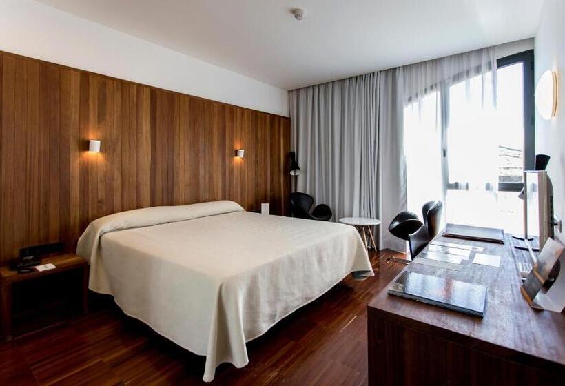 فندق Hospedería Conventual De Alcántara