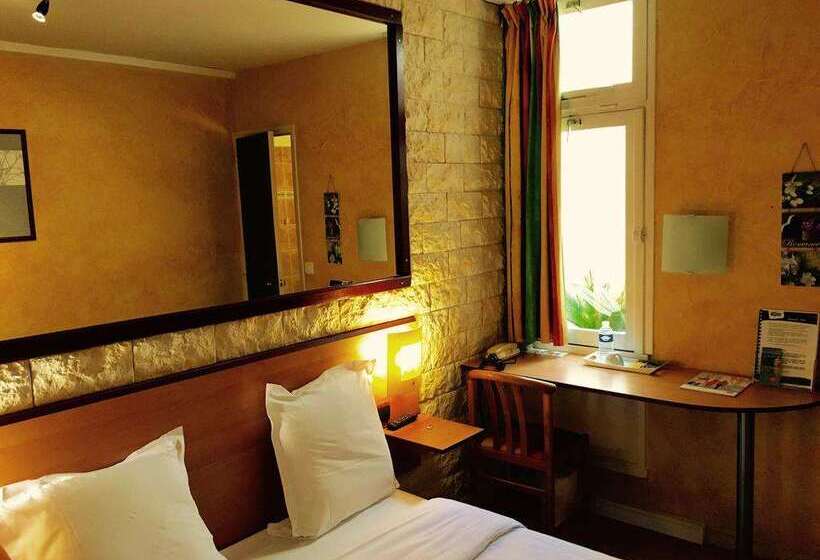 בית מלון כפרי Hôtel Bosquet Pau Centre