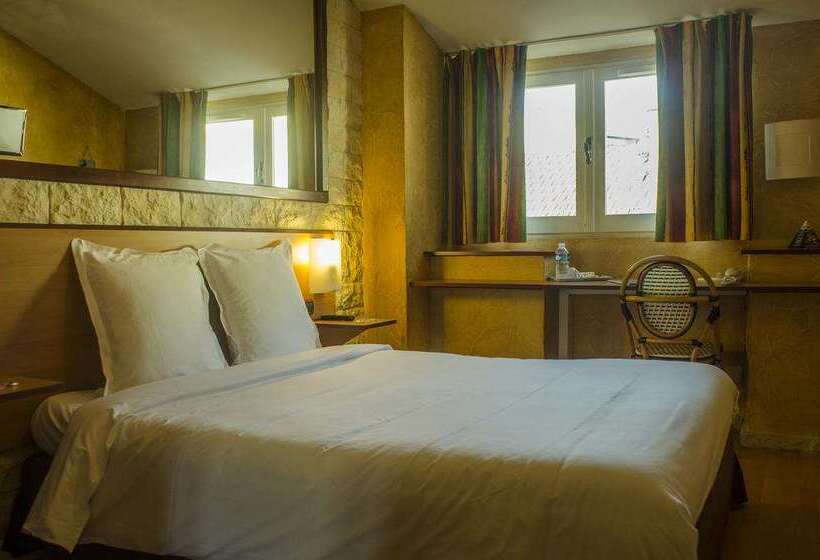 בית מלון כפרי Hôtel Bosquet Pau Centre