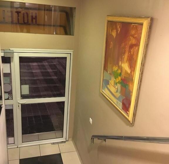 Отель Hôtel Bosquet Pau Centre