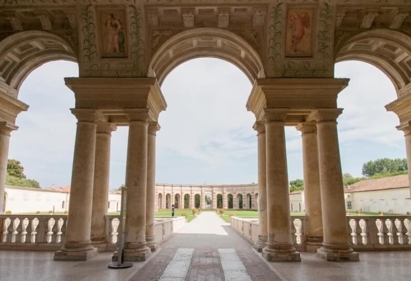 酒店 Italia City Center