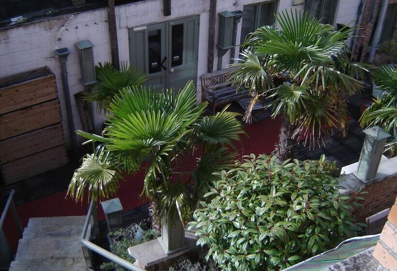 Отель Koffieboontje