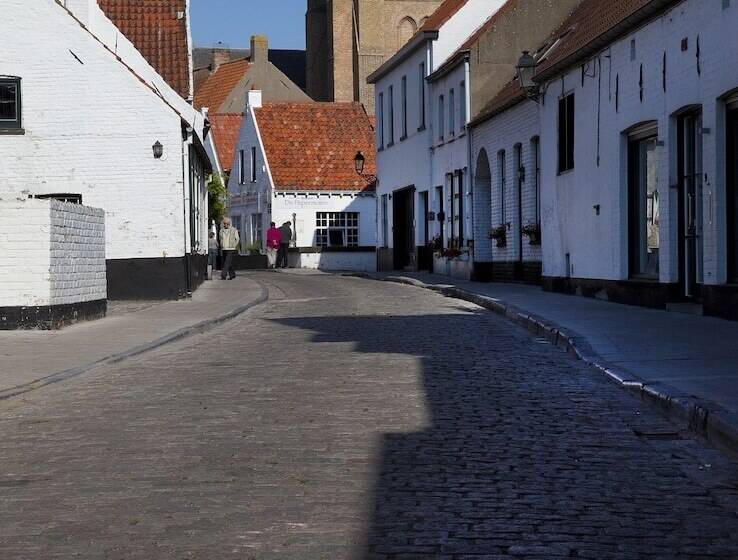 Отель Koffieboontje