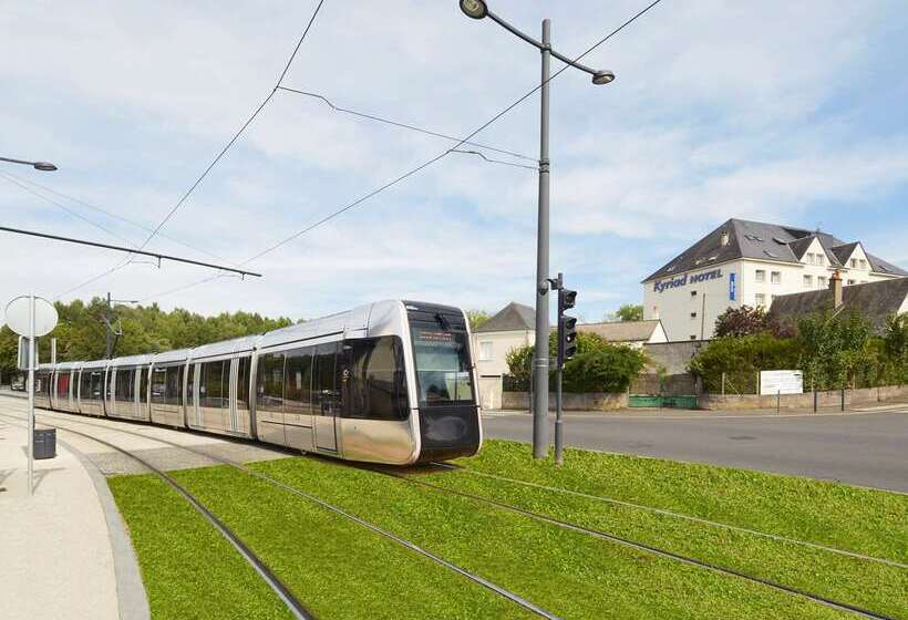 בית מלון כפרי Kyriad Tours   Joué Lès Tours