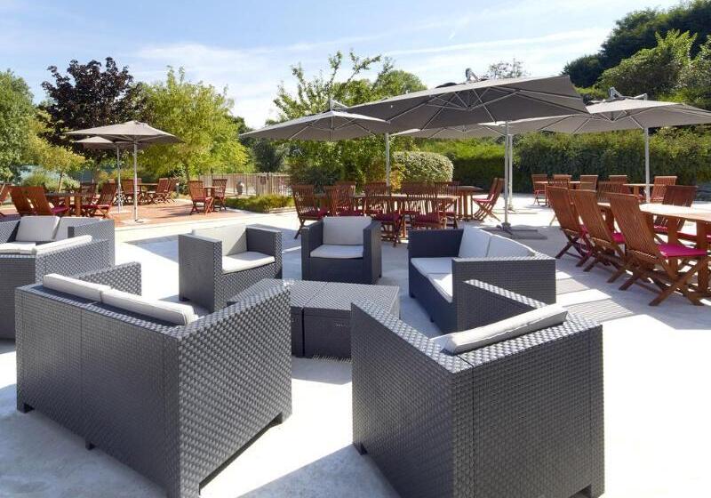 בית מלון כפרי Kyriad Tours   Joué Lès Tours