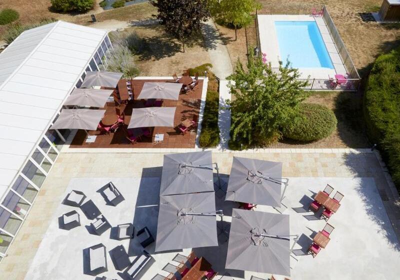 בית מלון כפרי Kyriad Tours   Joué Lès Tours