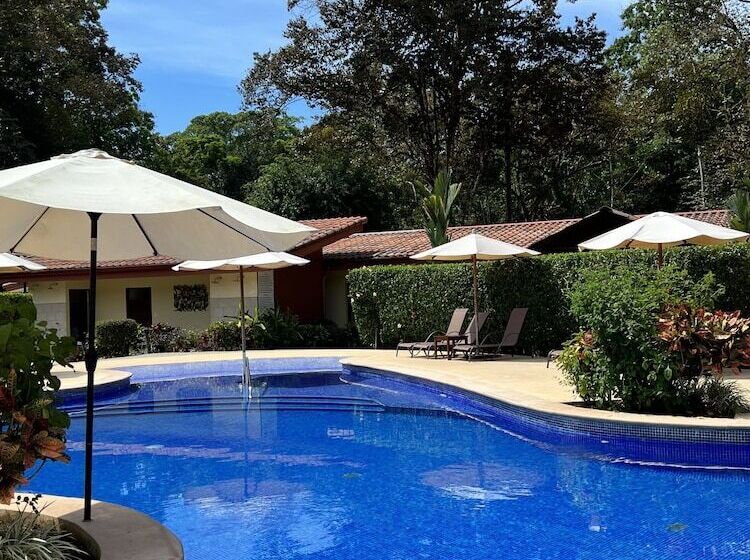 هتل La Foresta Nature Resort