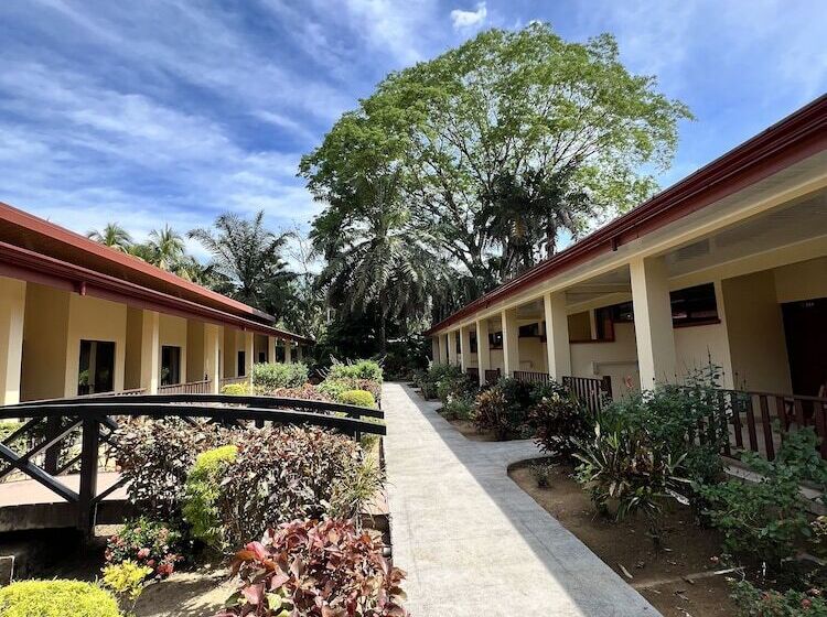 酒店 La Foresta Nature Resort