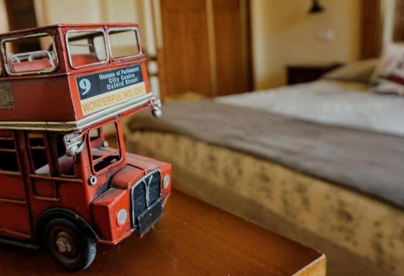 בית מלון כפרי La Mariposa