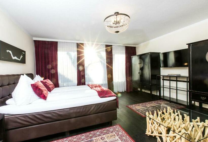 Landidyll Hotel Nudelbacher