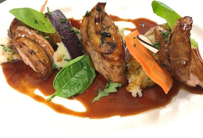 בית מלון כפרי Hob Le Cheval Blanc   Marne La Vallée