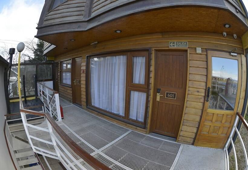 ホテル Los Naranjos