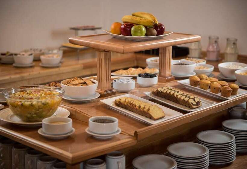 ホテル Los Naranjos