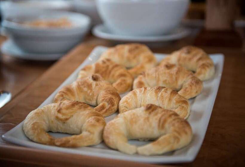 ホテル Los Naranjos